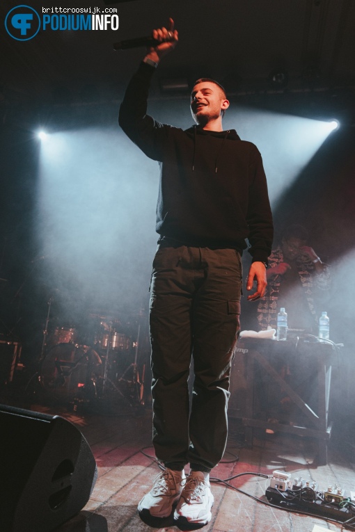 Jean Jacques Perrey op Daniel Busser - 22/11 - Paradiso foto