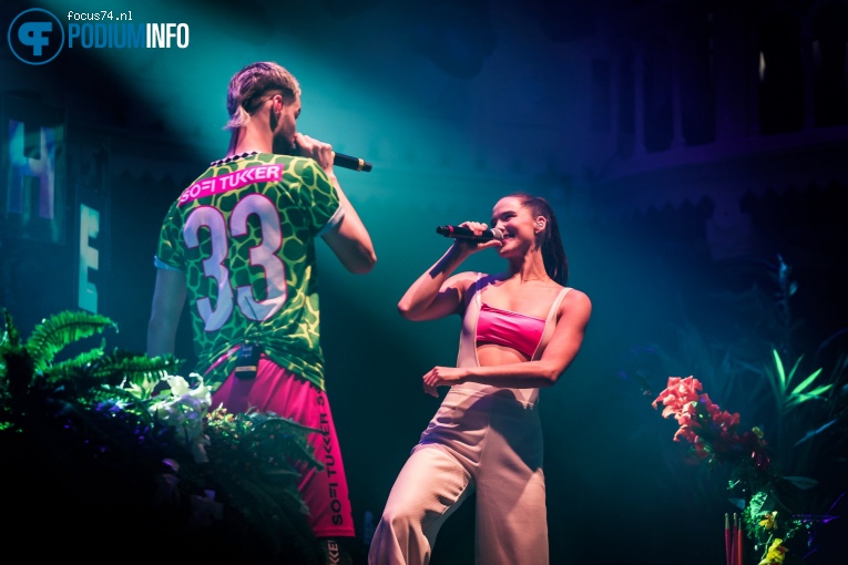Sofi Tukker op Sofi Tukker - 26/11 - Paradiso foto