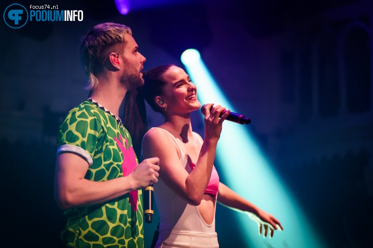 Sofi Tukker op Sofi Tukker - 26/11 - Paradiso foto