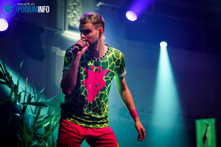 Sofi Tukker op Sofi Tukker - 26/11 - Paradiso foto
