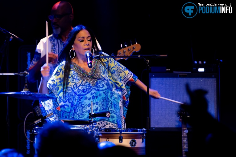 Foto Sheila E. op Sheila E. - 02/11 - Gebr. De Nobel