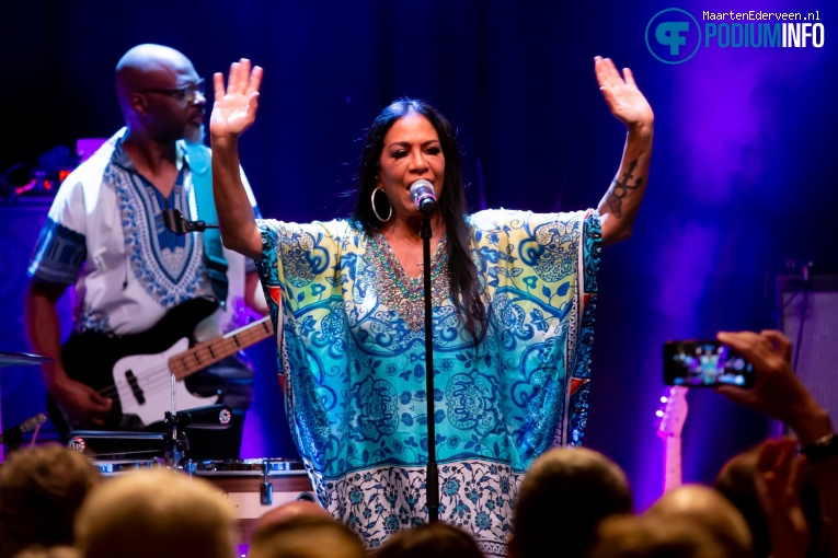 Sheila E. op Sheila E. - 02/11 - Gebr. De Nobel foto