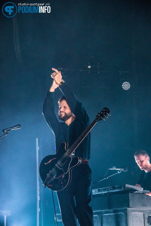 White Lies op White Lies - 27/11 - TivoliVredenburg foto