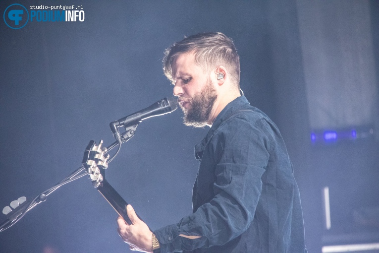 White Lies op White Lies - 27/11 - TivoliVredenburg foto