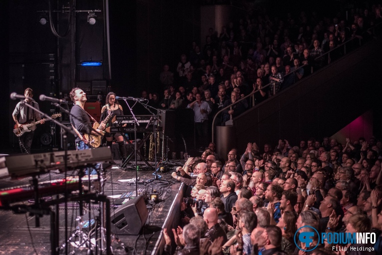 Dweezil Zappa op Dweezil Zappa - 01/12 - TivoliVredenburg foto