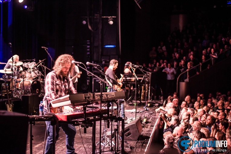 Dweezil Zappa op Dweezil Zappa - 01/12 - TivoliVredenburg foto