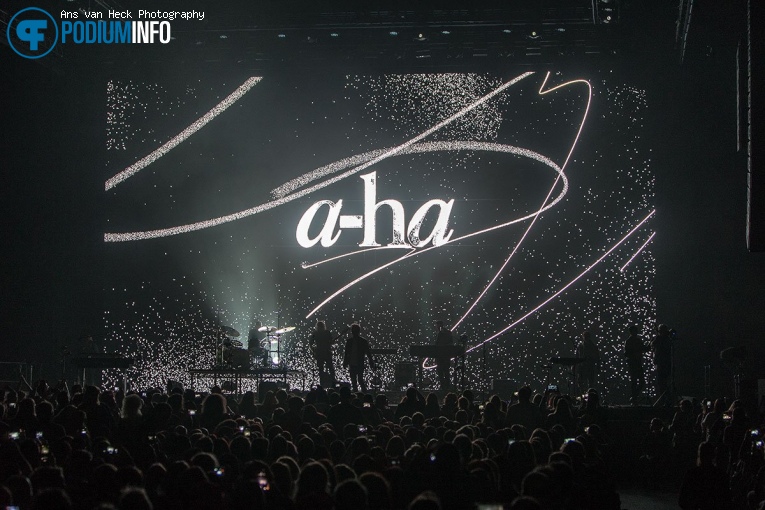 A-HA op A-HA - 8/11 - AFAS live foto