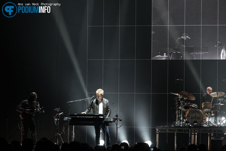 A-HA op A-HA - 8/11 - AFAS live foto