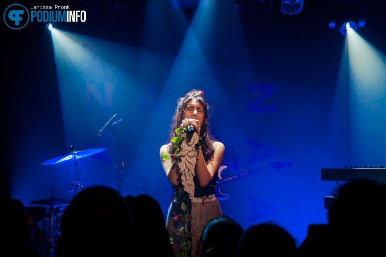 Naaz op Naaz - 12/12 - Bitterzoet foto