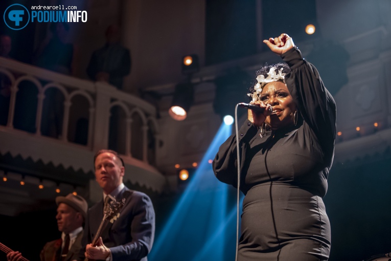 Michelle David & The Gospel Sessions op Michelle David & The Gospel Sessions - 22/12 - Paradiso foto