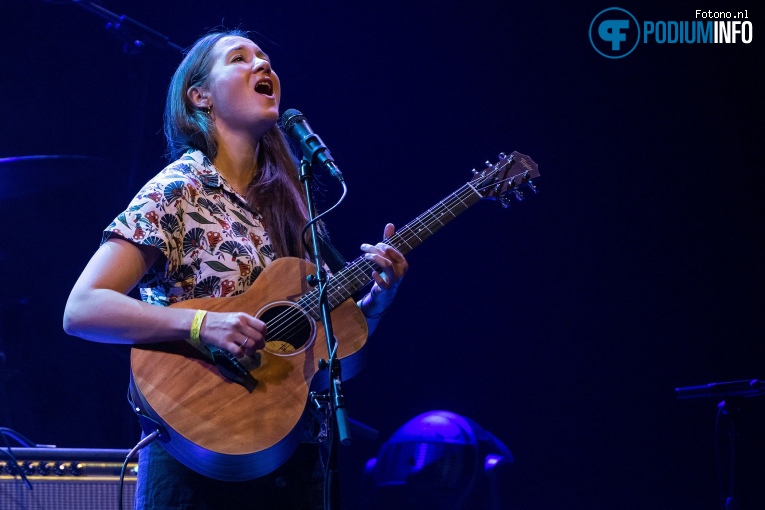 Sophie Hunger op Fink - 21/11 - AFAS Live foto
