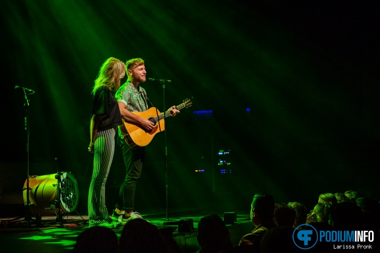 Suzan & Freek op Suzan & Freek Theatertour - 21/11 - Westlandtheater De Naald foto