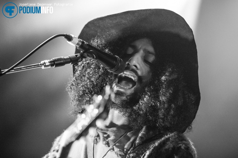 Michael Kiwanuka op Michael Kiwanuka - 26/11 - AFAS Live foto