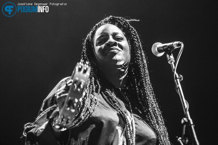 Michael Kiwanuka op Michael Kiwanuka - 26/11 - AFAS Live foto
