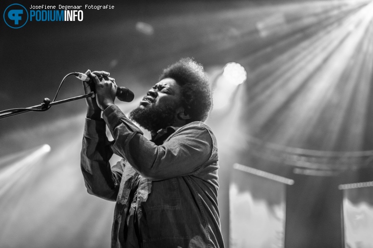 Michael Kiwanuka op Michael Kiwanuka - 26/11 - AFAS Live foto
