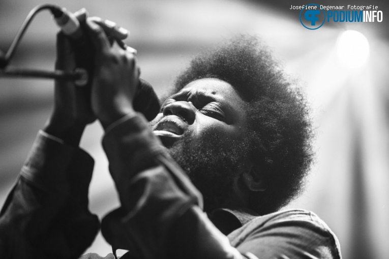 Michael Kiwanuka op Michael Kiwanuka - 26/11 - AFAS Live foto
