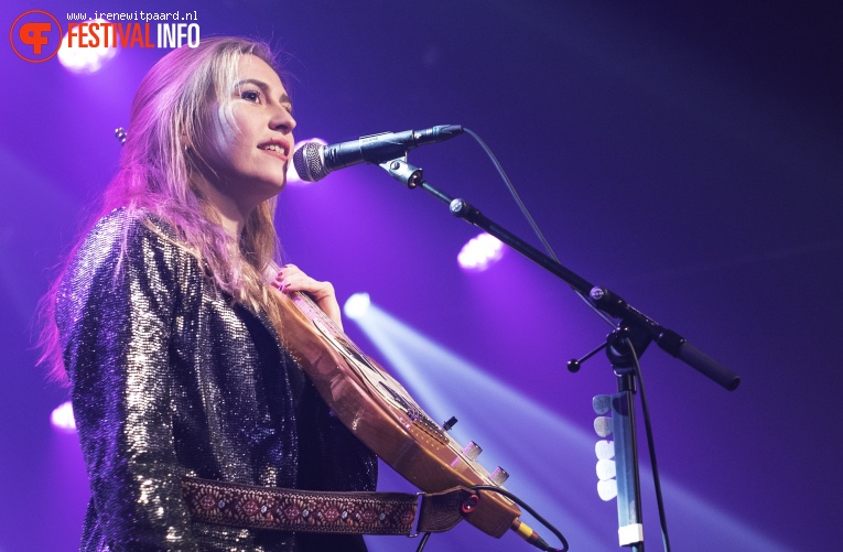 Wies (zangeres, 2008) op Popronde Eindfeest - 30/11 - Melkweg foto