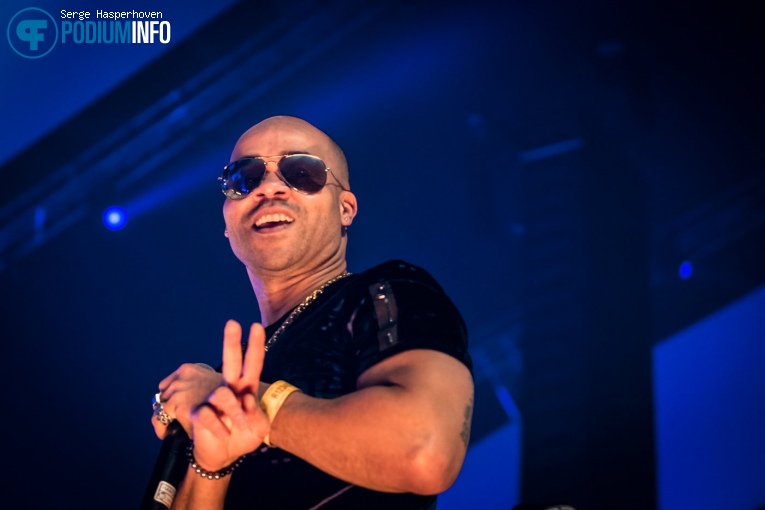 2 Brothers On The 4th Floor op DJ Paul Elstak - 14/12 - Gelredome foto