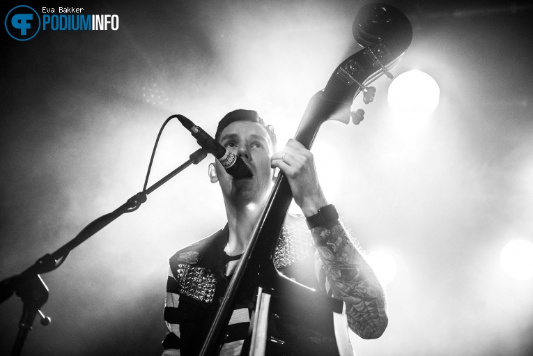 The Brains op The Brains - 10/01 - Merleyn foto