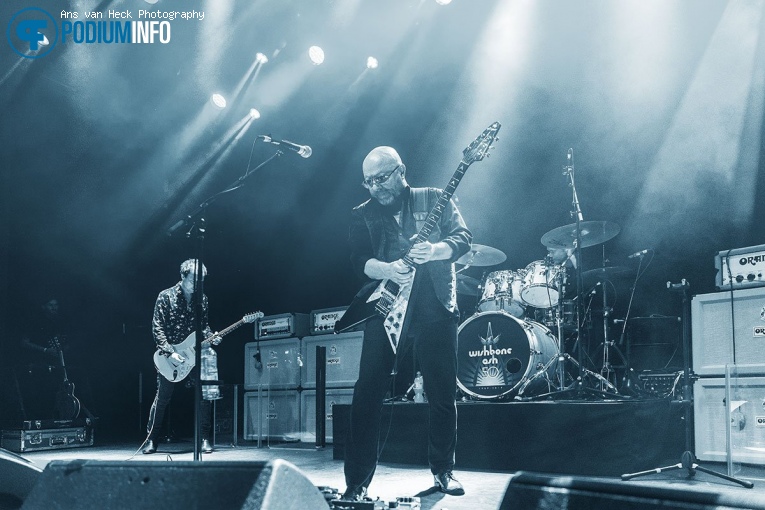 Wishbone Ash op Wishbone Ash - 01/02 - Boerderij foto