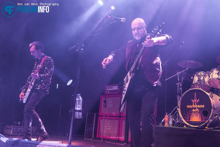 Wishbone Ash op Wishbone Ash - 01/02 - Boerderij foto