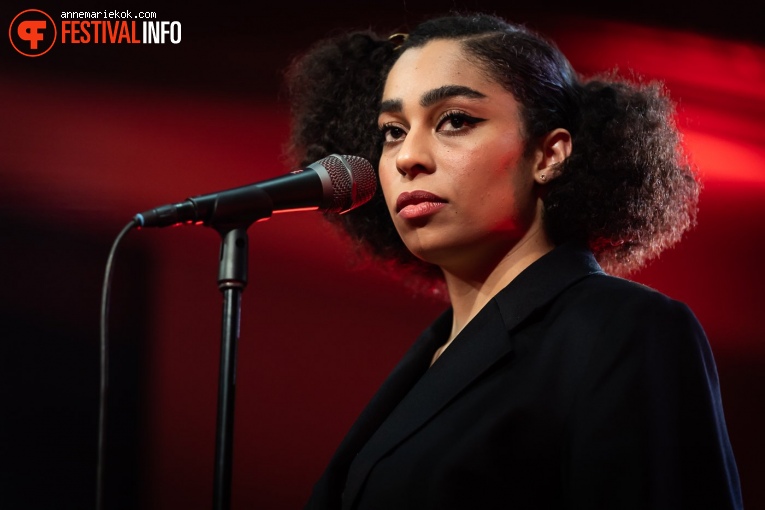 Celeste (UK) op Eurosonic Noorderslag 2020 - donderdag foto