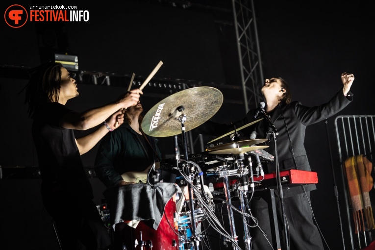 Thomas Azier op Eurosonic Noorderslag 2020 - donderdag foto
