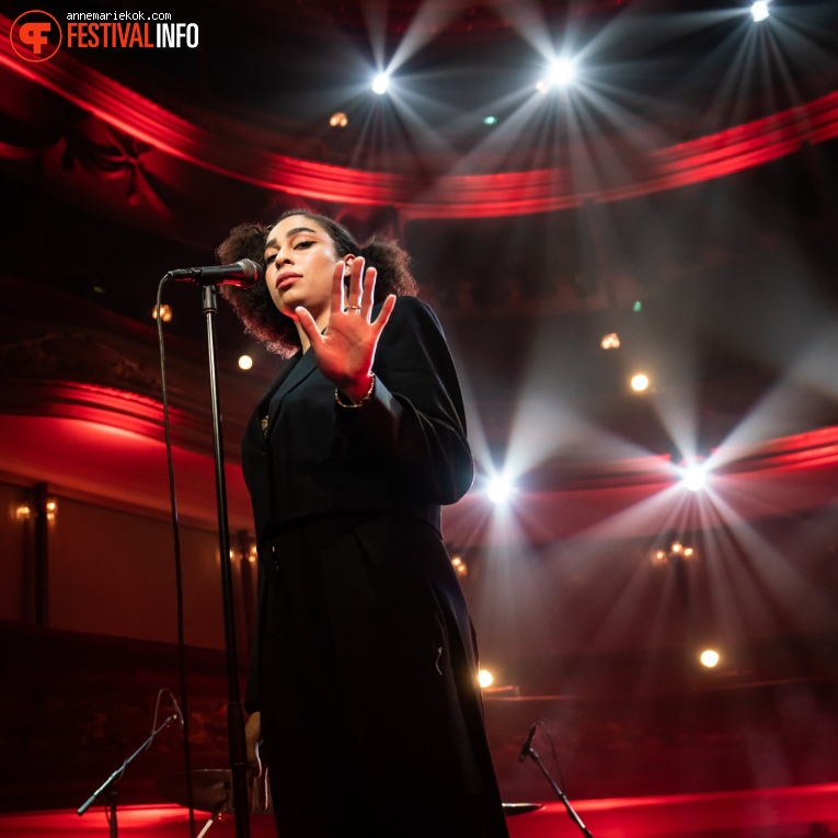 Celeste (UK) op Eurosonic Noorderslag 2020 - donderdag foto