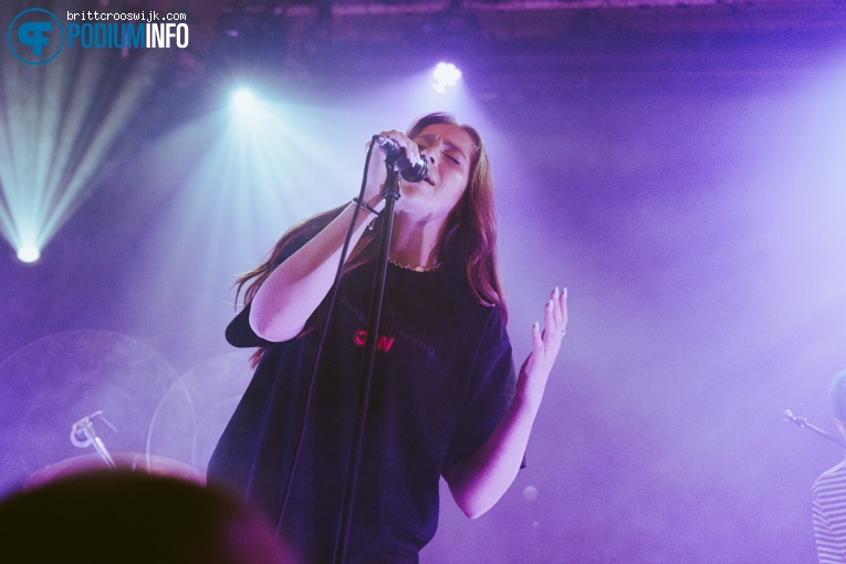 Tate Mcrae op Tate Mcrae - 03/02 - Paradiso foto