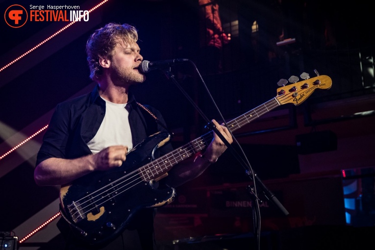 Wies (zangeres) op Eurosonic Noorderslag 2020 - zaterdag foto