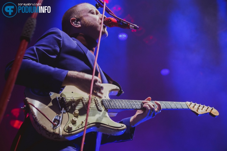 Two Door Cinema Club op Two Door Cinema Club - 26/01 - TivoliVredenburg foto
