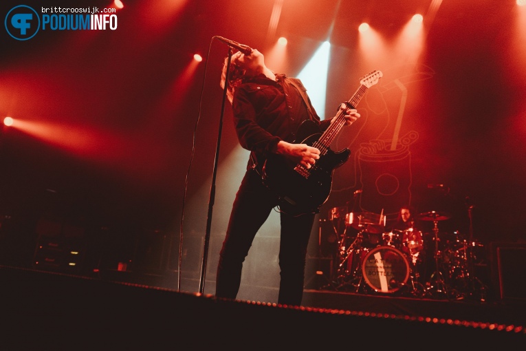 Catfish and the Bottlemen op Catfish and the Bottlemen - 30/01 - TivoliVredenburg foto