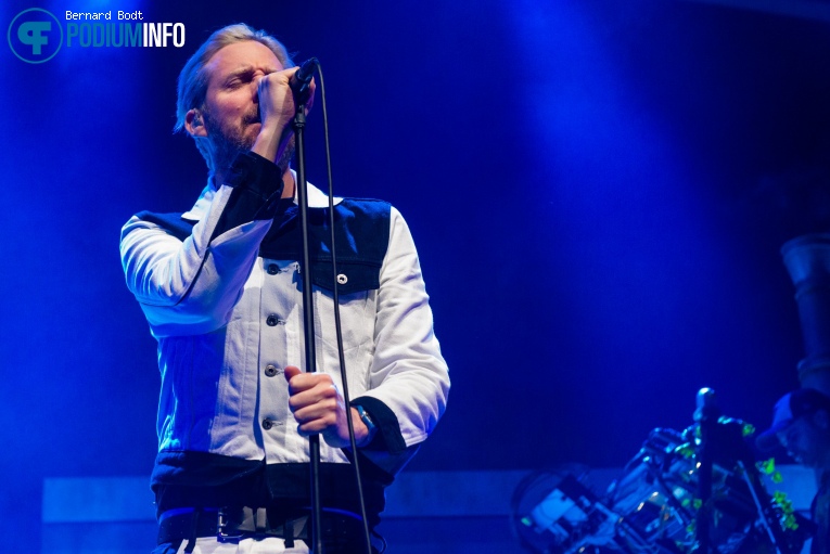 Kaiser Chiefs op Kaiser Chiefs - 17/02 - TivoliVredenburg foto