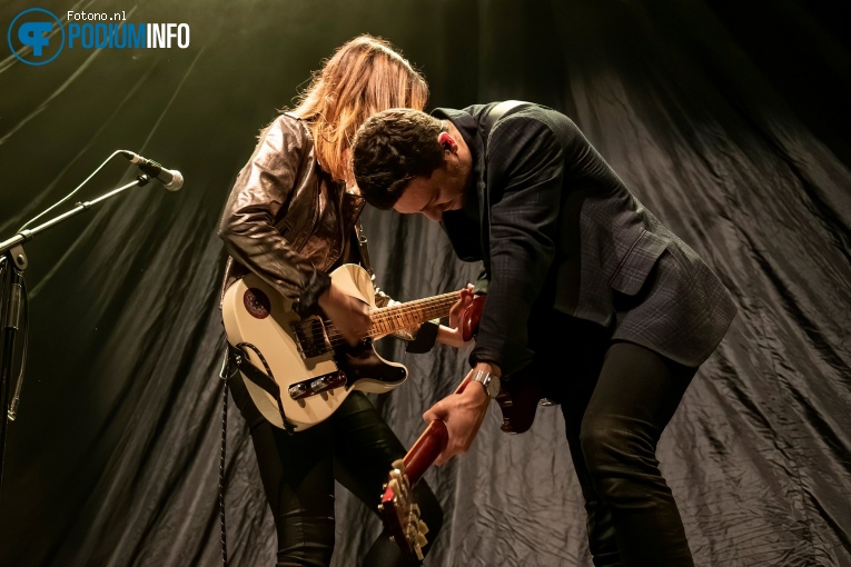 Nadia Sheikh op Stereophonics - 01/02 - AFAS Live foto