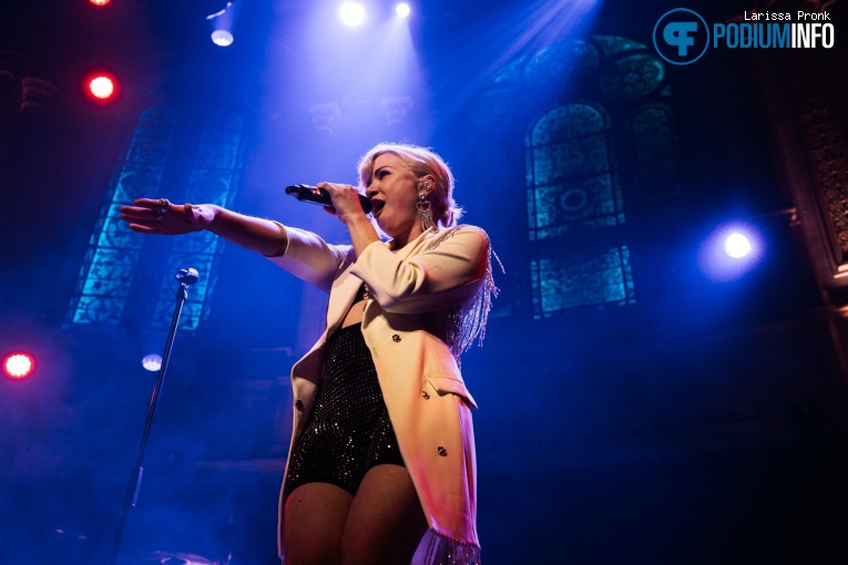 Carly Rae Jepsen op Carly Rae Jepsen - 12/02 - Paradiso foto