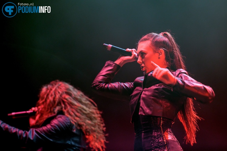 Amaranthe op Sabaton - 09/02 - AFAS Live foto