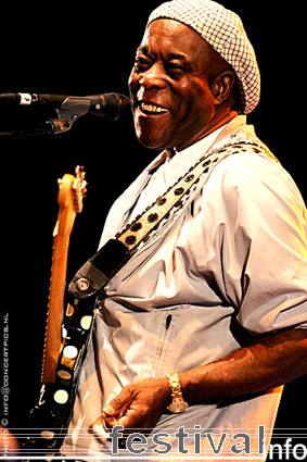 Buddy Guy op Bospop 2008 foto