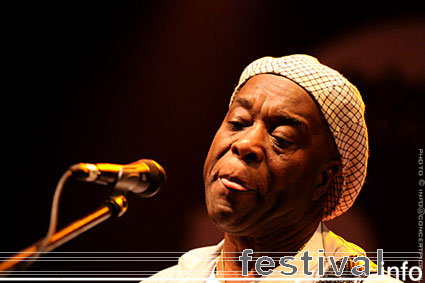 Buddy Guy op Bospop 2008 foto