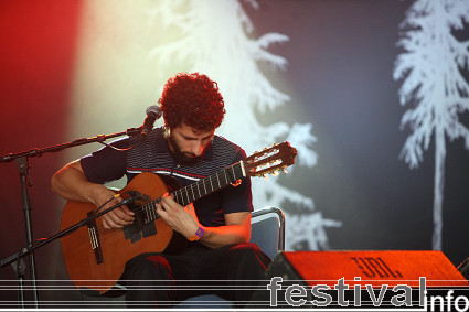 José González op Roskilde 2008 foto