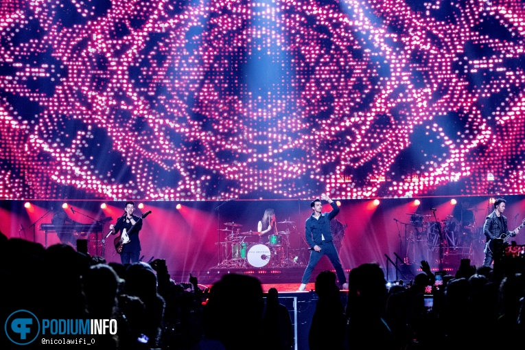 Jonas Brothers op Jonas Brothers - 20/02 - Ziggo Dome foto