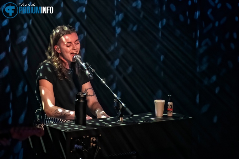 PVRIS op PVRIS - 22/02 - Melkweg foto