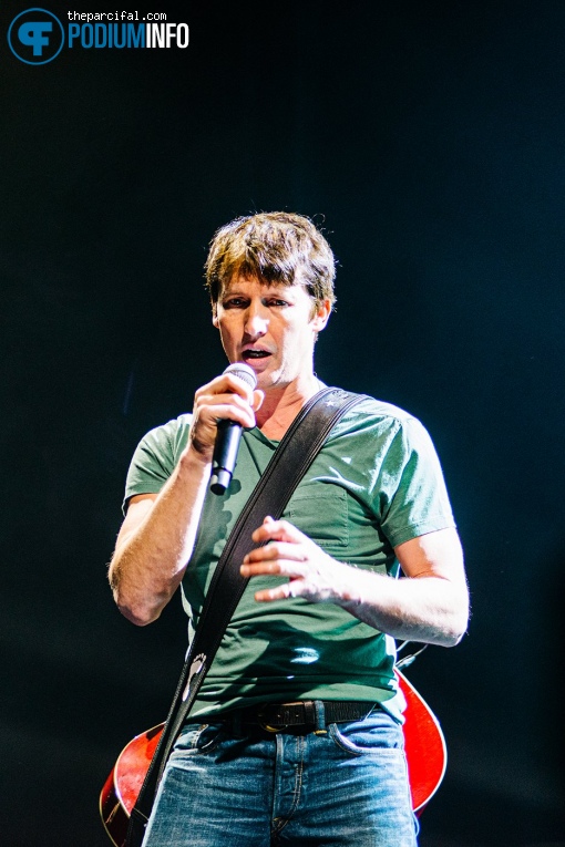 James Blunt op James Blunt - 28/02 - AFAS Live foto