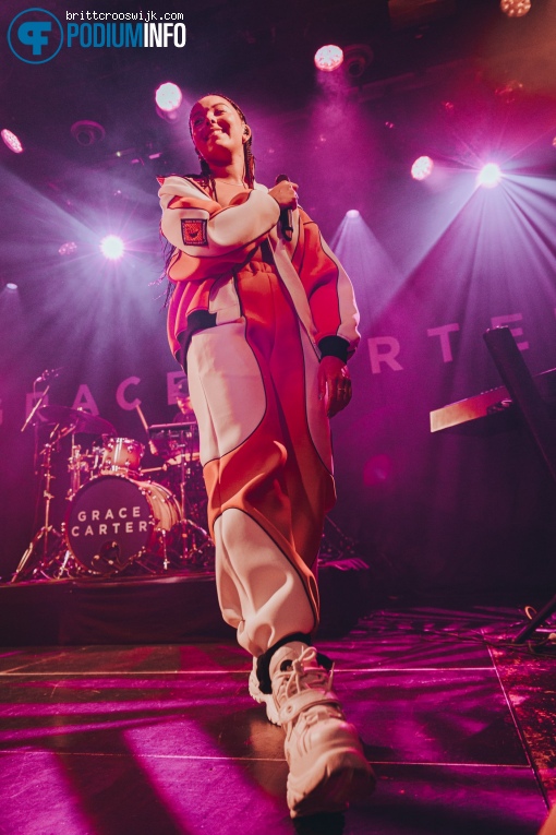 Grace Carter op Grace Carter - 03/03 - Melkweg foto