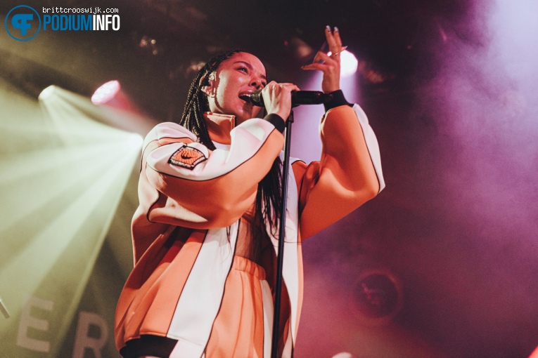 Grace Carter op Grace Carter - 03/03 - Melkweg foto