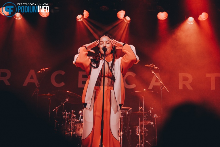 Grace Carter op Grace Carter - 03/03 - Melkweg foto