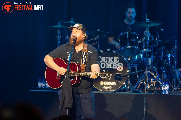 Luke Combs op Country To Country 2020 foto