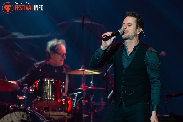 Charles Esten op Country To Country 2020 foto