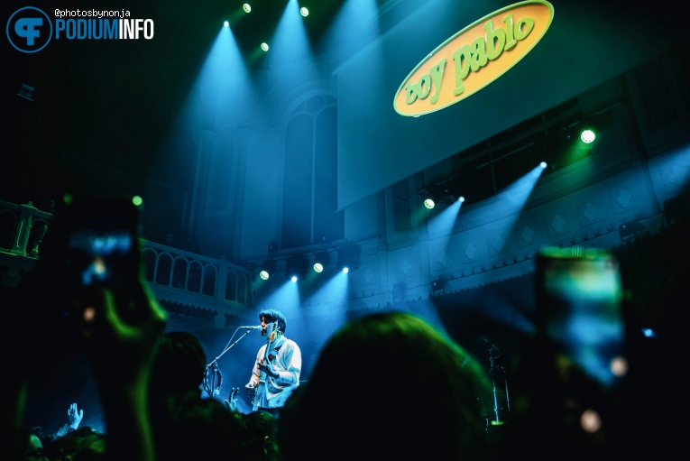 Boy Pablo op Boy Pablo - 09/03 - Paradiso foto