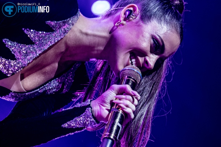 tINI op Tini - 09/03 - TivoliVredenburg foto