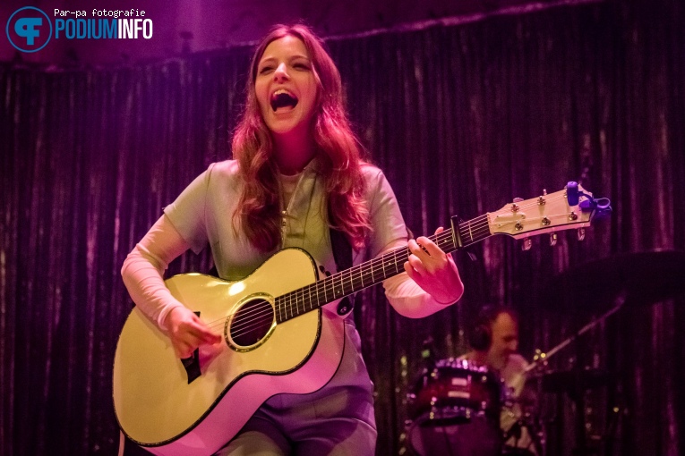 Jade Bird op Jade Bird - 08/03 - Paradiso foto